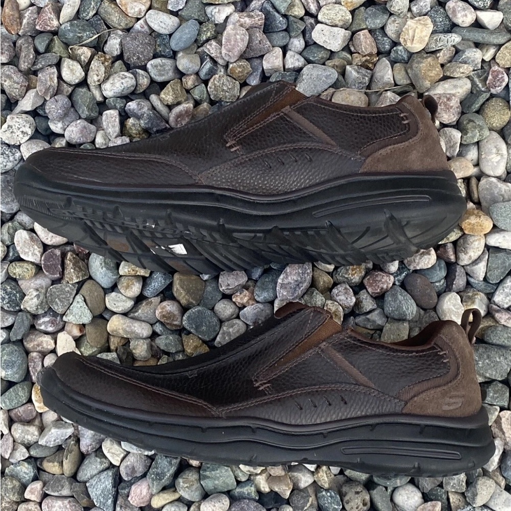 Mens Sketchers Casual Memory Foam Brown Leather Slip on Shoes Size 11.5 VGU